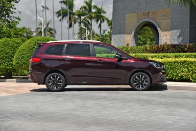 2017款 1.5T 7座自动旗舰型-外观-图片-有驾