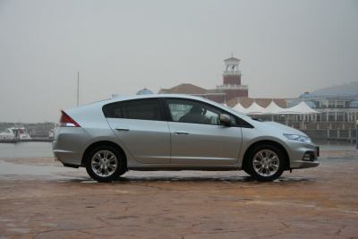 2013款 1.3L 标准型-外观-图片-有驾
