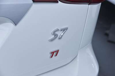 2015款 1.5T 升级版 手动尊贵型-外观-图片-有驾