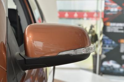2015款 CROSS 1.5L 手动智尊型-外观-图片-有驾