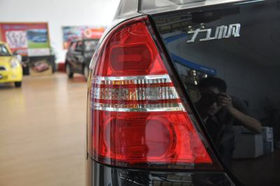 2012款 1.5L 手动旗舰型-外观-图片-有驾