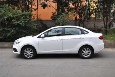 2013款 1.5L 手动豪华型 国IV-外观-图片-有驾