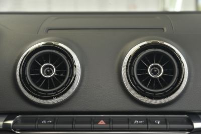 2015款 Cabriolet 40 TFSI-内饰-图片-有驾