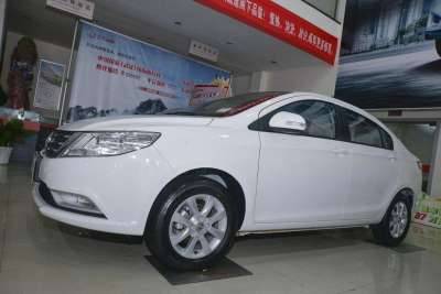 2014款 1.5L 手动智驱智尚型-外观-图片-有驾