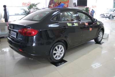 2013款 1.5L CVT豪华型 国IV-外观-图片-有驾