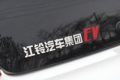 2018款 E100B 舒适型-外观-图片-有驾