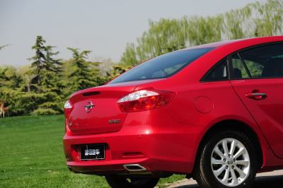 2015款 1.5T CVT运动尊贵型-外观-图片-有驾