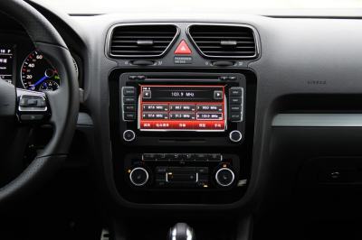 2011款 R 2.0TSI-内饰-图片-有驾