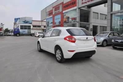 2012款 1.5L 自动舒适型-外观-图片-有驾