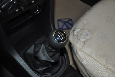 2012款 N3 1.0L 三厢基本型-内饰-图片-有驾