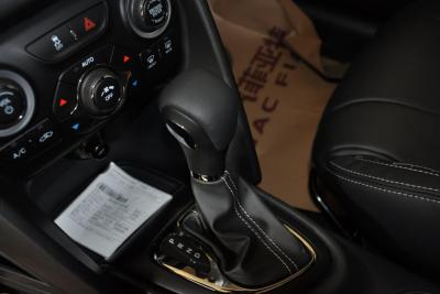 2015款 1.4T 自动夜型者版-内饰-图片-有驾