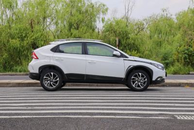 2017款 1.6L CVT旗舰版-外观-图片-有驾