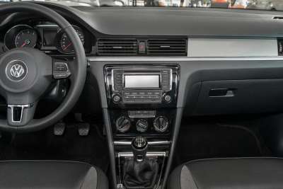 2015款 质惠版 1.6L 手动舒适型-内饰-图片-有驾