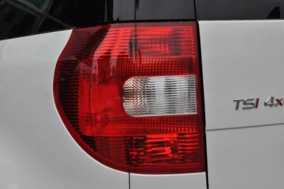 2013款 1.8T DSG尊贵版-外观-图片-有驾