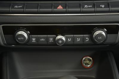 2015款 Cabriolet 40 TFSI-内饰-图片-有驾