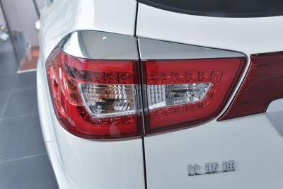 2015款 1.5T 升级版 手动尊贵型-外观-图片-有驾