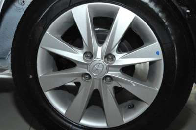 2013款 1.5L 手动豪华型 国IV-外观-图片-有驾