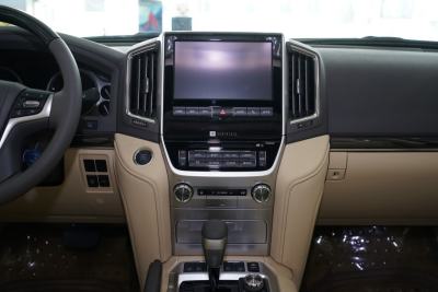 2016款 4.6L 自动VX-R-内饰-图片-有驾