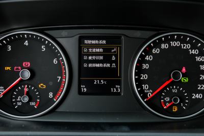 2018款 2.0TSI 四驱悠享版 7座-内饰-图片-有驾