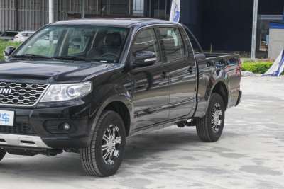 2018款 2.8T 两驱柴油加长超值版-外观-图片-有驾