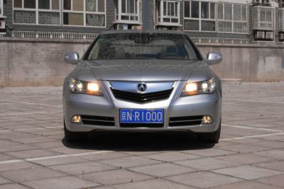 2010款 3.7 AWD-外观-图片-有驾