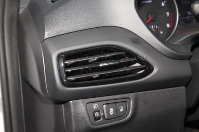 2018款 1.6L 手动悦值版GLS 国VI-内饰-图片-有驾