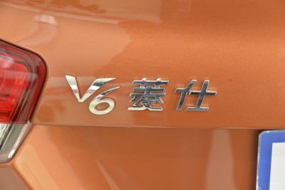2015款 CROSS 1.5L 手动智尊型-外观-图片-有驾