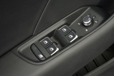 2015款 Limousine 45 TFSI S line 豪华型-内饰-图片-有驾