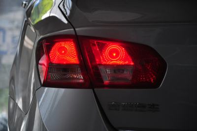 2012款 2.0L 手动智雅版-外观-图片-有驾