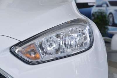 2015款 两厢 1.6L 手动舒适型-外观-图片-有驾