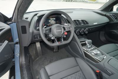 2021款 V10 Coupe performance-内饰-图片-有驾