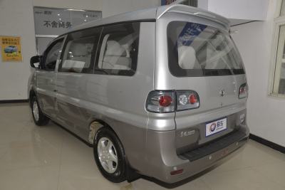 2016款 M3 1.6L 7座舒适型 国V-外观-图片-有驾