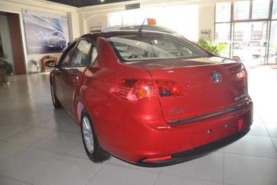 2011款 新锐版 1.5L 手动标准型-外观-图片-有驾
