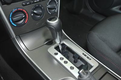 2014款 2.0L 自动经典型-内饰-图片-有驾