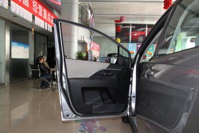 2013款 2.0L 自动舒适型-内饰-图片-有驾