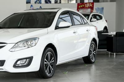 2017款 1.6L 手动运动智能型-外观-图片-有驾