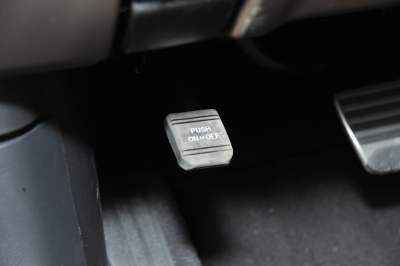 2013款 3.7L 超越版-内饰-图片-有驾