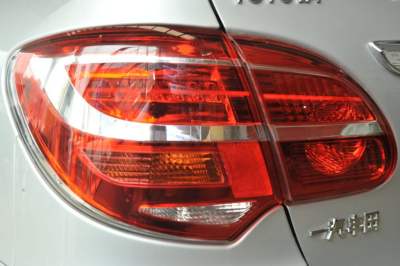 2013款 1.6L 手动豪华版-外观-图片-有驾