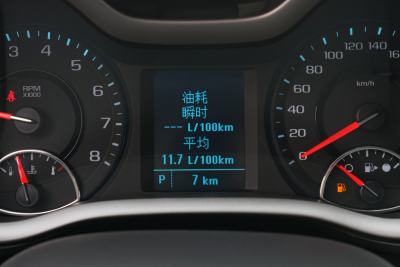 2018款 530T 自动豪华版-内饰-图片-有驾