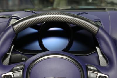 2022款 DBS Superleggera V12 Volante Q定制幻彩光谱蓝-内饰-图片-有驾