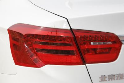 2013款 1.8T 行政版-外观-图片-有驾