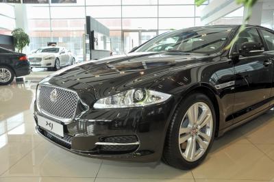 2015款 XJL 3.0 SC 四驱尊享商务80周年典藏版-外观-图片-有驾