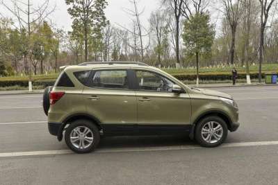 2016款 1.5L 手动创业型 国V-外观-图片-有驾