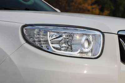 2017款 2.8T 手动四驱柴油旗舰版7座-外观-图片-有驾
