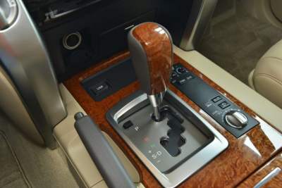 2012款 4.6L 自动VX-R-内饰-图片-有驾