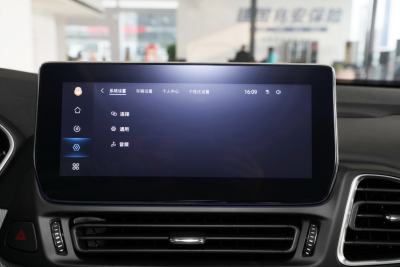 2021款 经典版 1.6T 四驱星享版-内饰-图片-有驾
