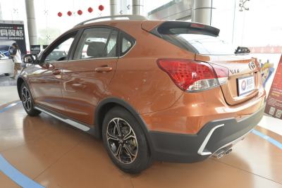 2015款 CROSS 1.5L 手动智尊型-外观-图片-有驾