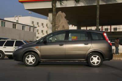 2006款 精致版 2.0L 手动7座-外观-图片-有驾