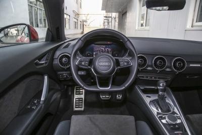 2017款 TT Coupe 45 TFSI-内饰-图片-有驾 2017款 TT Coupe 45 TFSI-内饰-图片-有驾