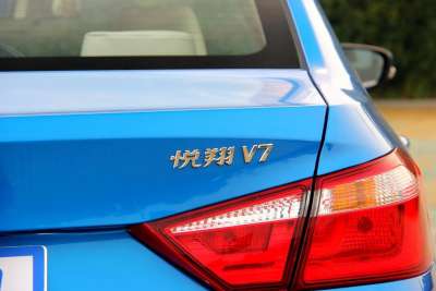 2015款 1.6L 自动乐趣型 国V-外观-图片-有驾